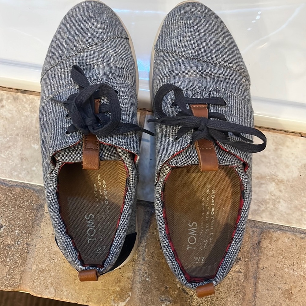 Toms Gray and Brown Women's Sneakers